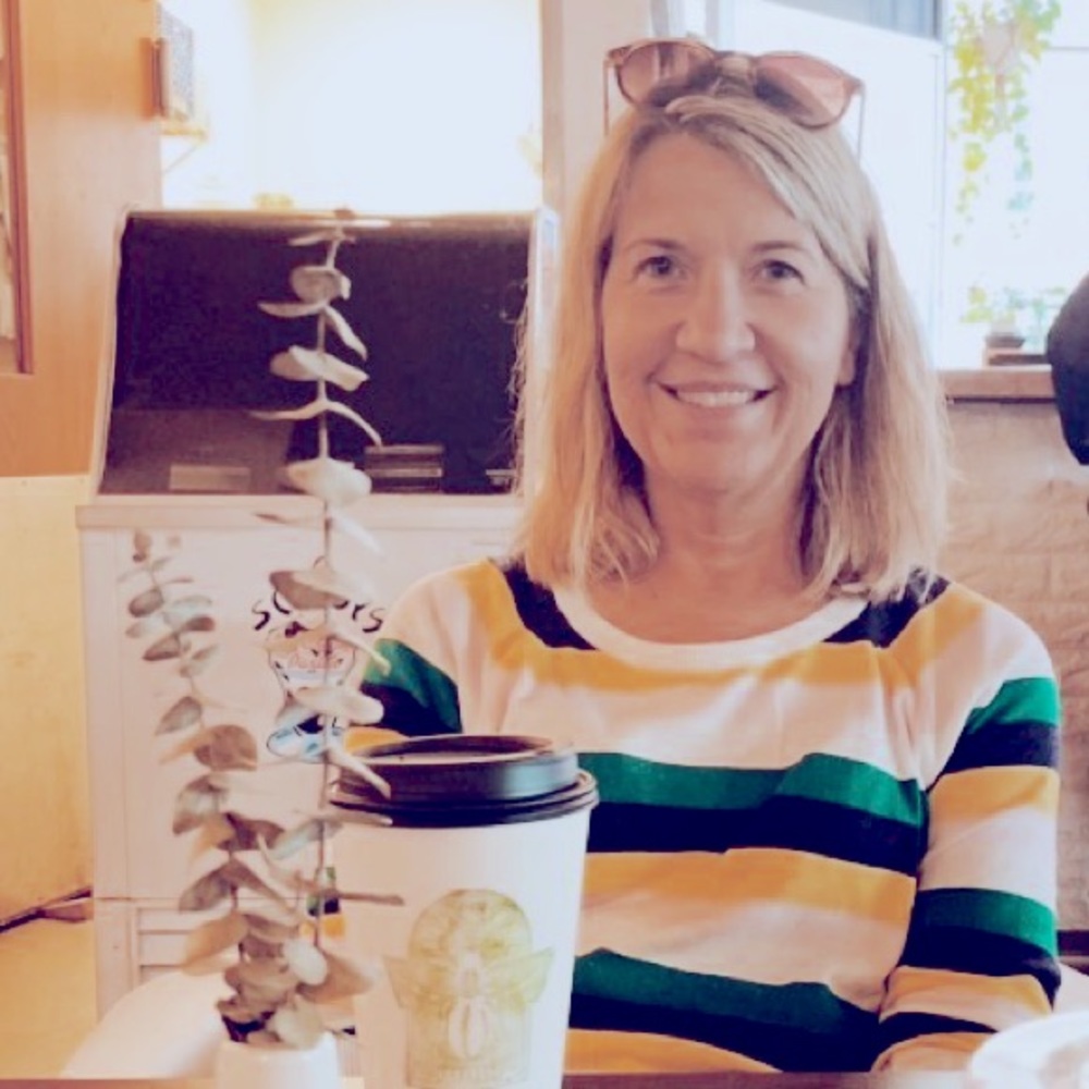 Meet your Posher, Brenda